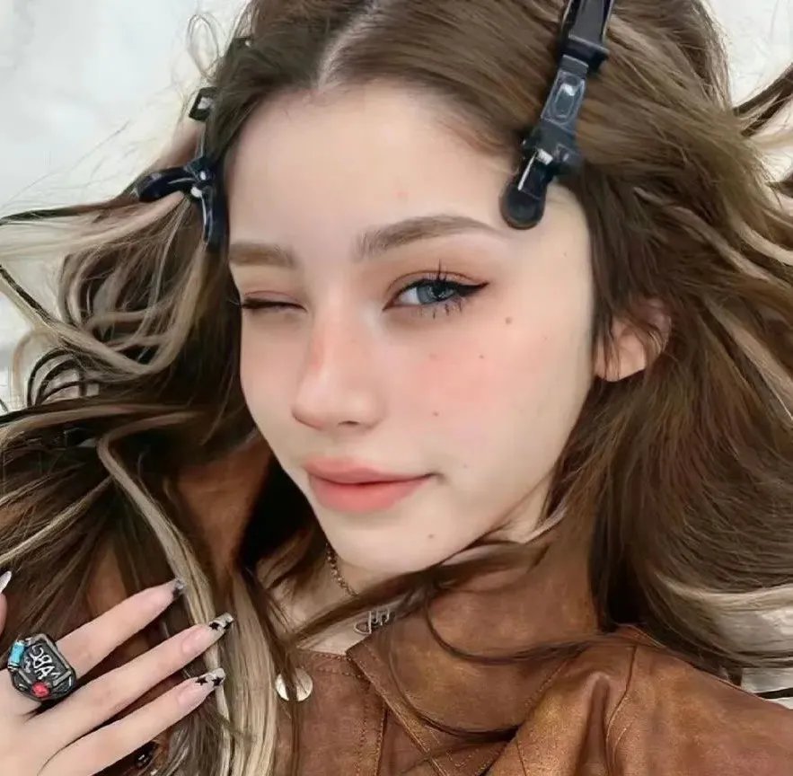 重生后我收养的偏执弟弟不装了